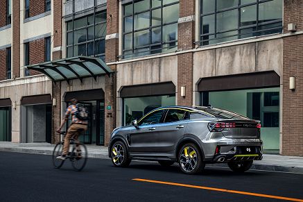 中华汽车最快跑多少