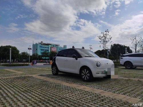 黑猫汽车多少公里报废