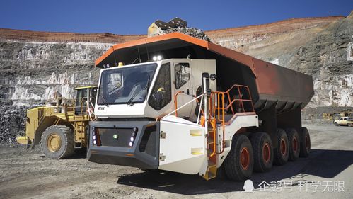 满载汽车货船多少吨重