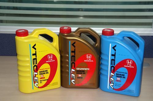 汽车机油少于多少该加