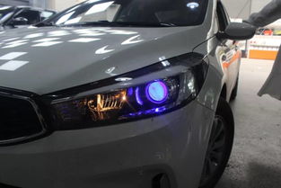 汽车远光灯电压是多少