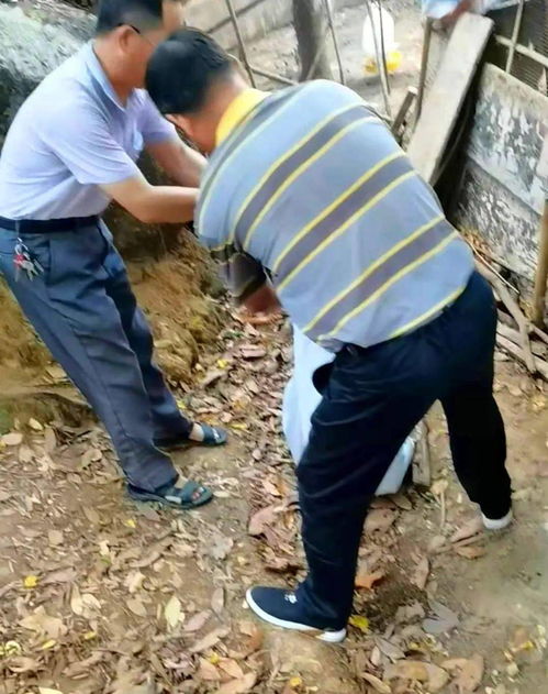 汽车空瓶多少斤重