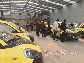 每辆小汽车多少块钱