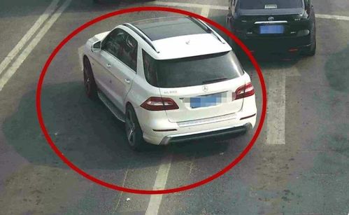 汽车压多少算压线