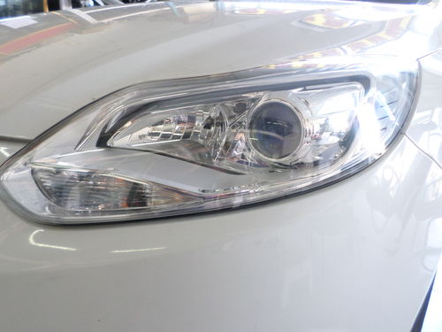 福克斯汽车大灯多少瓦