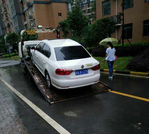 汽车出险一万保费多少