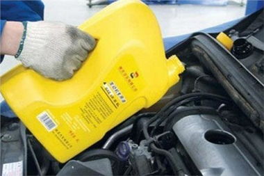 汽车机油保养价格多少 汽车机油保养价格多少