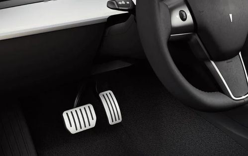 汽车制动踏板距离多少 汽车制动踏板距离多少