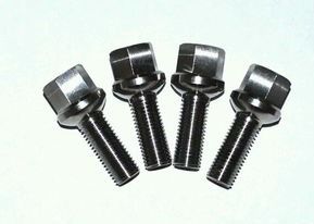 奥拓汽车螺栓扭矩多少