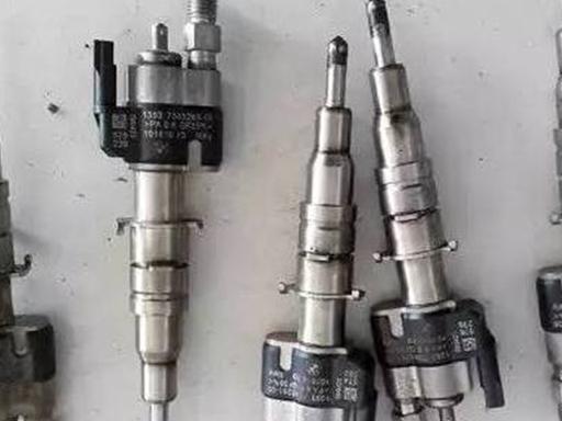 汽车喷油嘴 孔多少