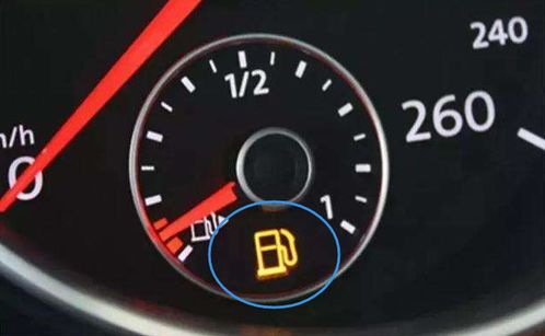 汽车多少瓦灯泡亮