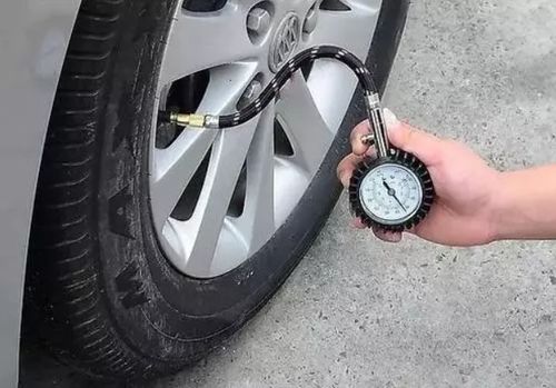 正常胎压多少汽车