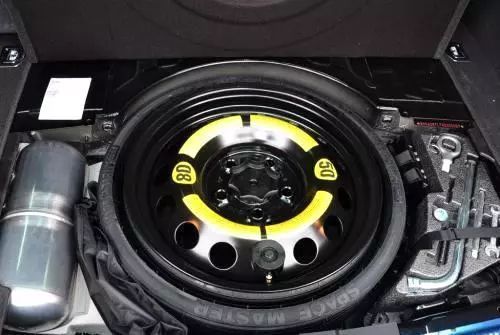 汽车备胎厚度多少合适