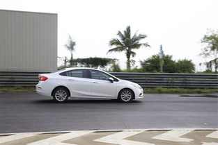 汽车湿地制动距离多少