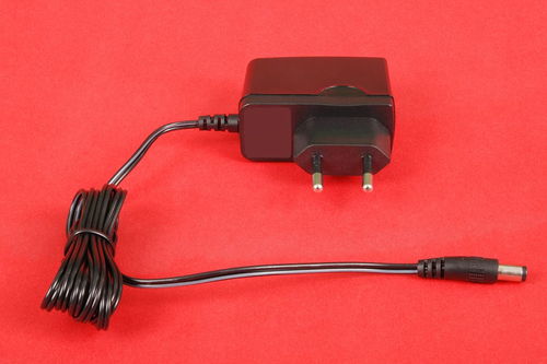 汽车锁车电压多少