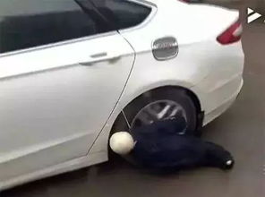 汽车灯多少勒克斯