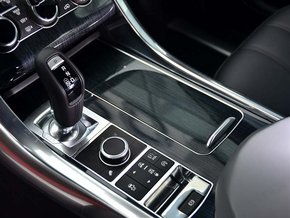 汽车冲电格位多少