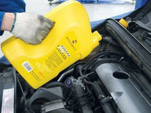 汽车机油能用多少升