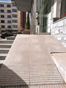 门前汽车坡道多少坡度 门前汽车坡道多少坡度