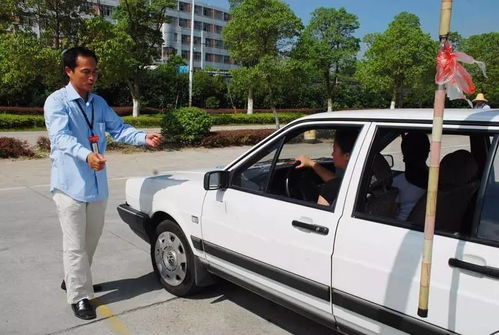 汽车教练年薪是多少