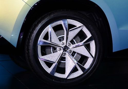 汽车钢圈多少厘米厚 汽车钢圈多少厘米厚