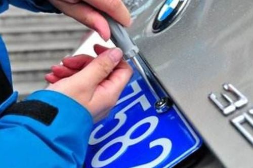 汽车拍照螺丝要求多少