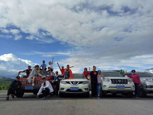 拉萨至西宁汽车多少