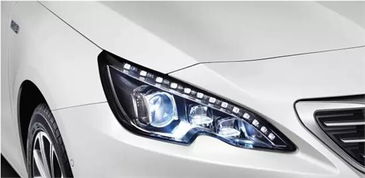 汽车大灯选多少流明