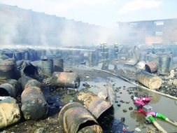 多少油桶可以炸飞汽车 多少油桶可以炸飞汽车