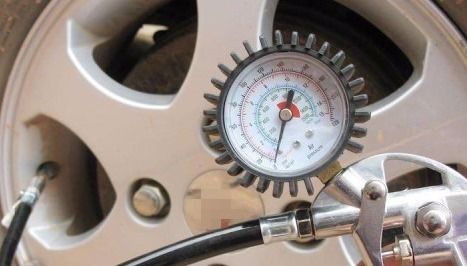 汽车打气多少气压视频