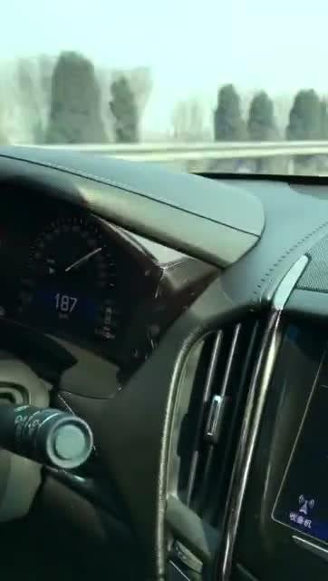 汽车最快能开多少迈