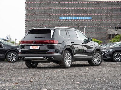 途昂汽车多少斤