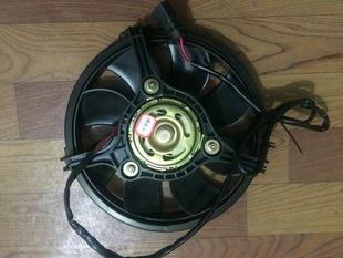 汽车散热扇多少转