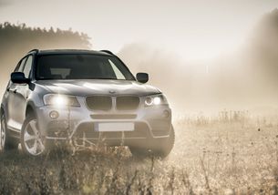 汽车排量多少看哪里