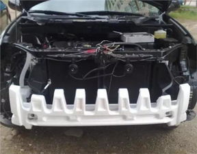 汽车防撞梁是多少