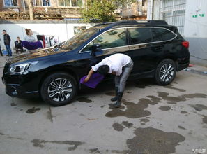 黑色汽车多少公里换