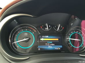 汽车内饰电压多少