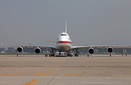 飞机比汽车重多少 飞机比汽车重多少