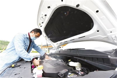 日本汽车放电多少伏