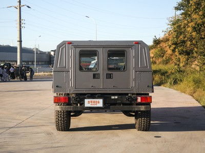 汽车逆行多少张照片