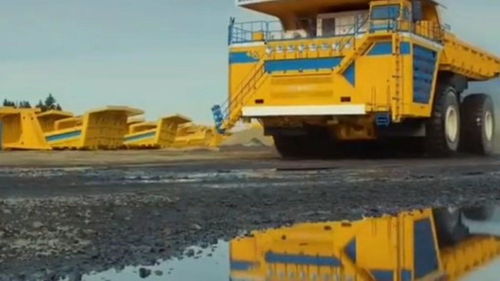 汽车拖车可以载重多少