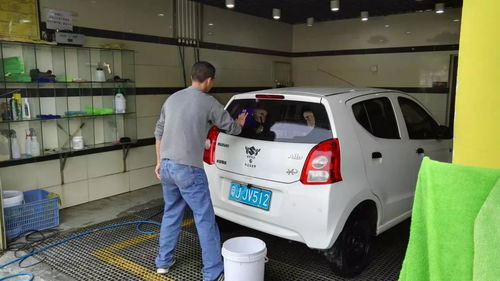 汽车美容班学费多少