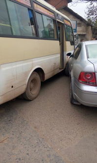 汽车右拐限速多少