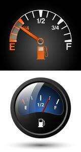 汽车表显多少需要加油