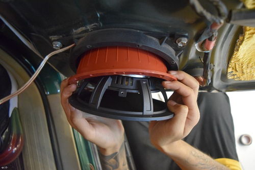 汽车用多少瓦喇叭