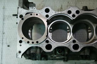 汽车最高多少气缸压力 汽车最高多少气缸压力