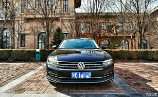 辉昂汽车自重多少