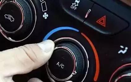 汽车制动按钮多少合适