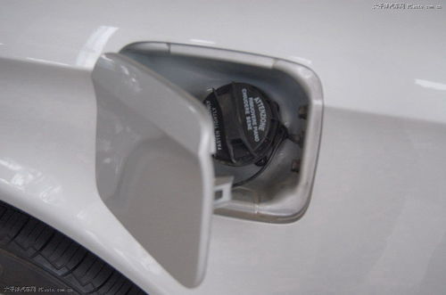 汽车轿车油箱多少升