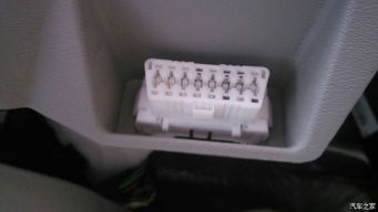 汽车obd接口电压多少